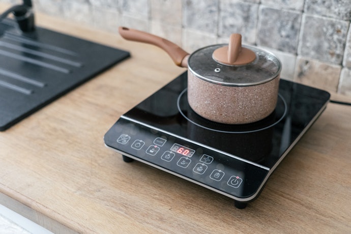 Make Sure Your Pots and Pans Are Compatible With Induction Cookers