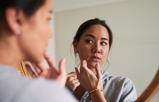 Best Habits for Dry Skin According to Dermatologist Dr. Jarische