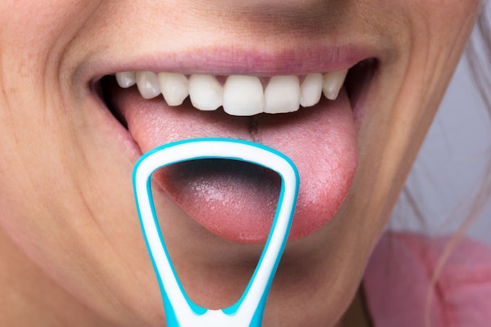 What Are the Benefits of Using a Tongue Cleaner?