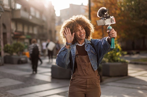 Wired vs. Wireless Mics: Which Is Better for Vlogging?