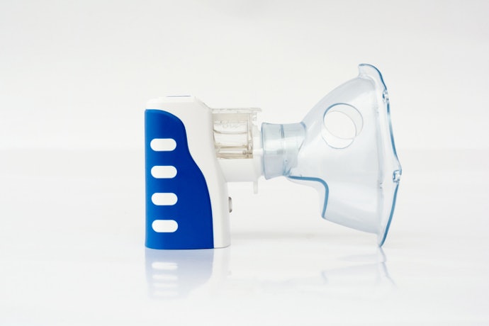 How Does a Portable Nebulizer Work?