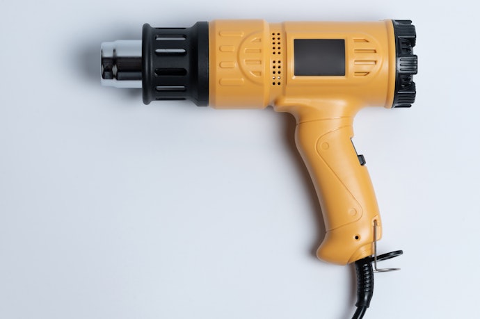 What Materials Can I Seal with a Heat Gun?