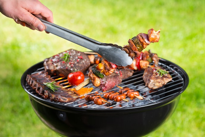 Why Should You Get a Charcoal Grill?