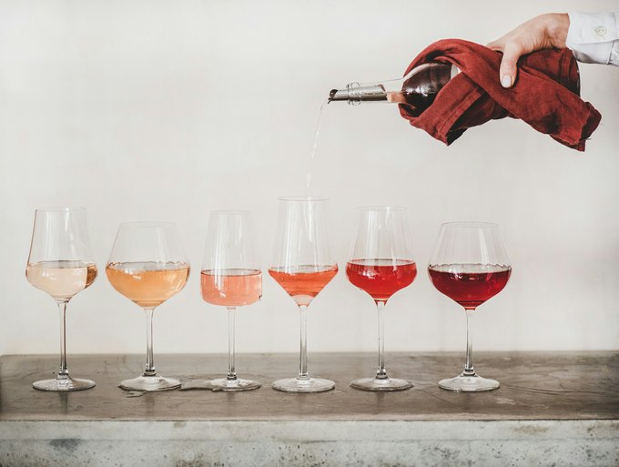 Differences Between Moscato Wine and Other Wines