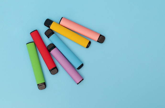 Disposable vs. Refillable Vapes