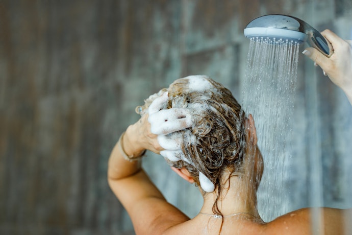 Benefits of Using Color-Safe Shampoos