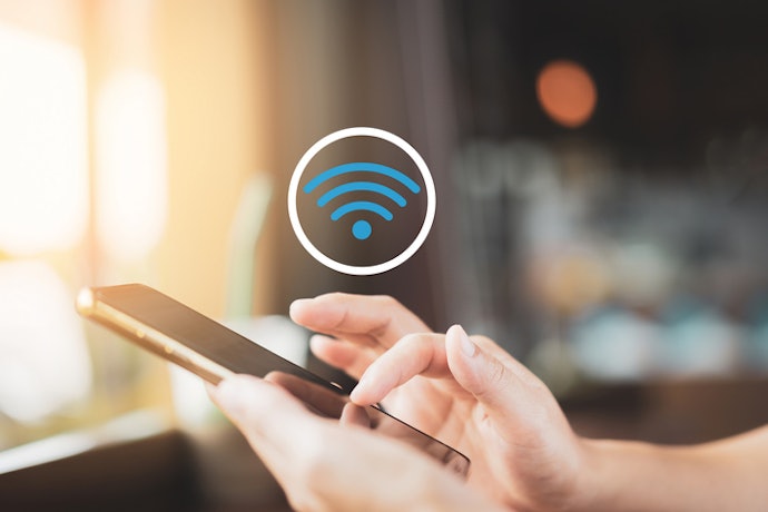 Prepaid or Postpaid Mobile WiFi Plan: Which Is Better?