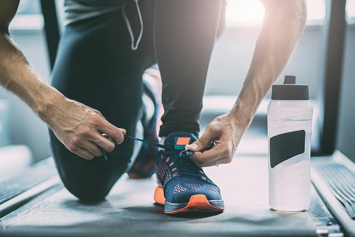 Why Men Need Gym Shoes Designed for Stability and Power
