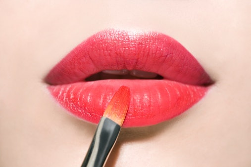 Lip Tint, Lipstick, Lip Gloss: What's the Difference?