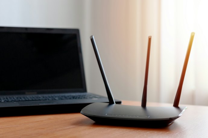 Wi-Fi Extender vs Wi-Fi Repeater
