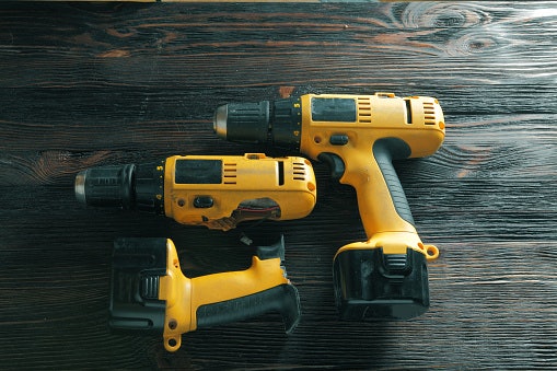 What Is an Impact Wrench and How Does It Differ From an Impact Driver?