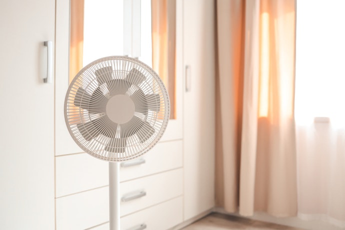 How Do Solar Electric Fans Work?