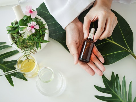 What are the Benefits of Aromatherapy Oils?