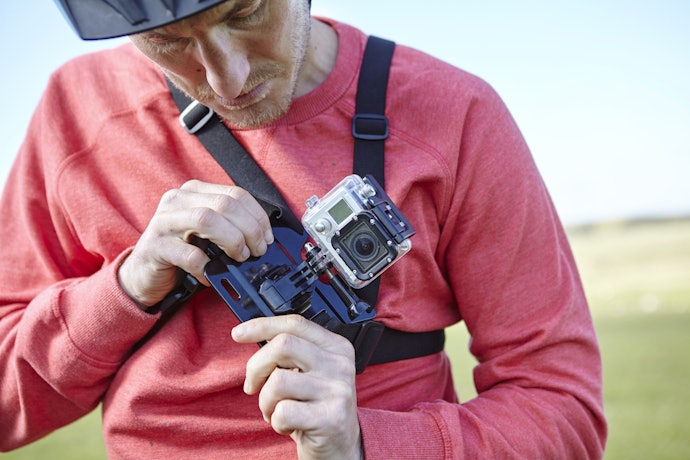 Difference Between Action Cameras and Normal Cameras