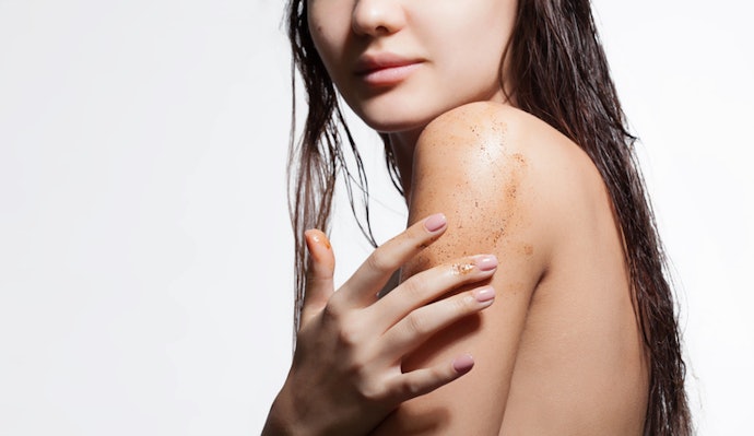 Is a Body Exfoliator Enough to Cleanse Skin When Showering?