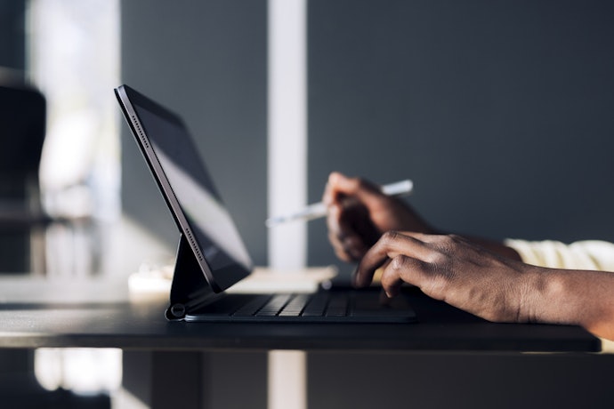 Can a Tablet Work as a Laptop?