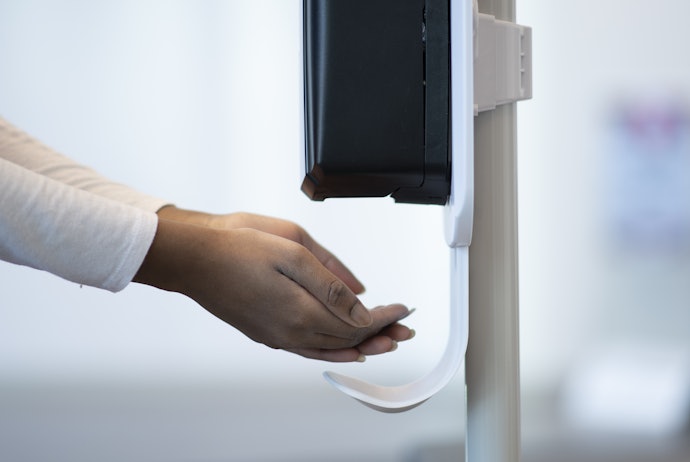 Why Use Automatic Soap Dispensers?