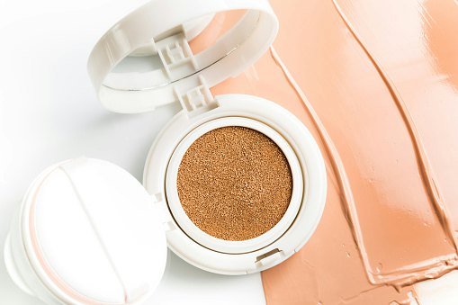 What’s the Difference Between Cushion Foundation and BB/CC Cushions?