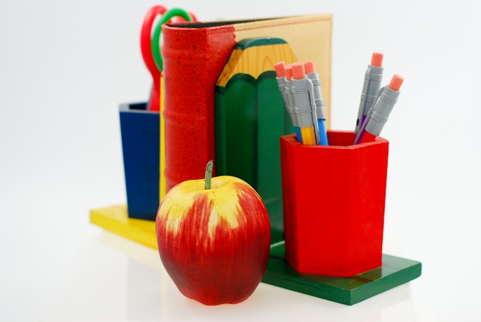 Look for Bookends With Non-Slip Bases and Extra Features