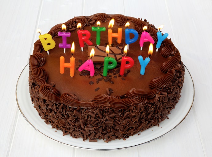 Opt for Customizable Cakes for Special Occasions