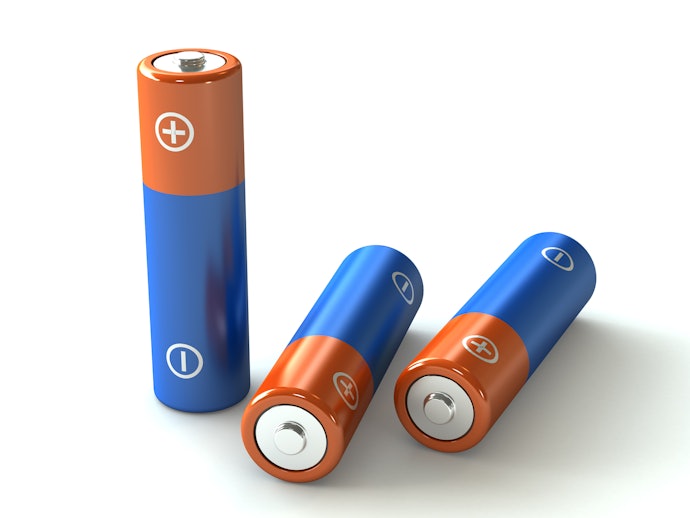 Decide Between an Integrated or Removable Battery