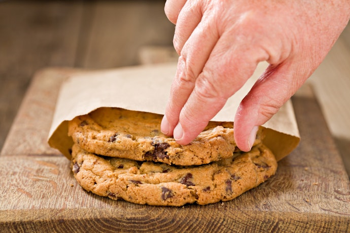 Decide Between Store-Bought or Home-Baked Chocolate Chip Cookies