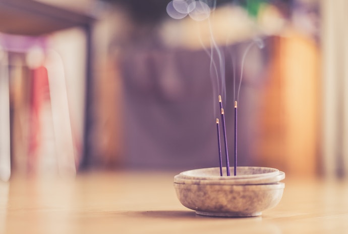 Go for Organically-Made Incense Sticks