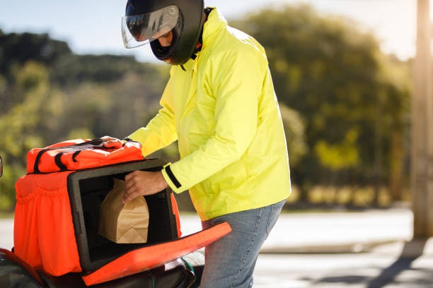 Consider the Best Delivery Option for Your Orders