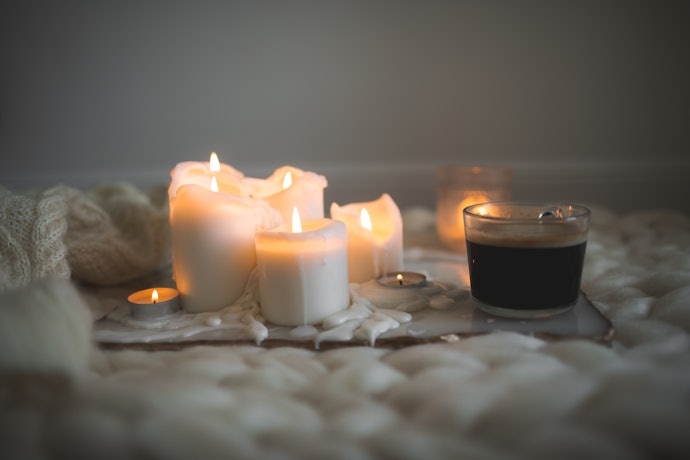 Check the Types of Candles You Can Place in It