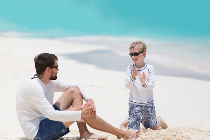 For the Best Sun Protection, Look for a Rash Guard With a UPF Rating of 50 or Higher