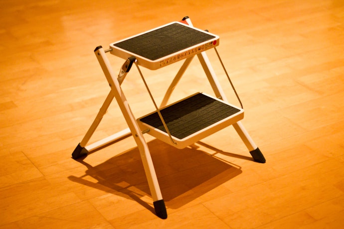 Choose Between the Foldable and Molded Type