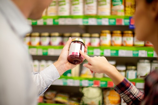 Decide Between Store-Bought or Homemade Strawberry Jams