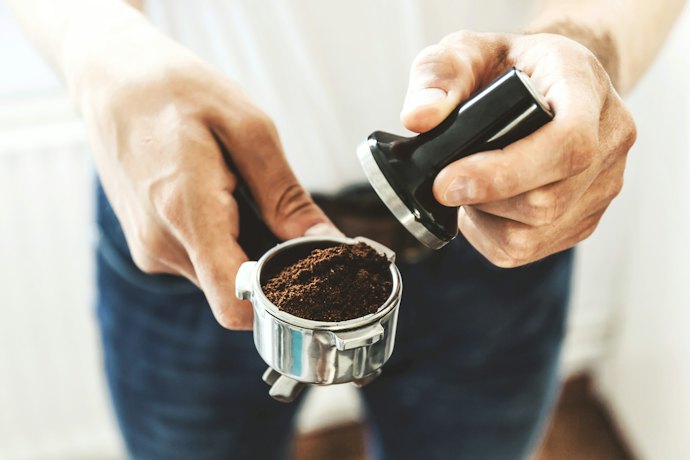 The Tamper Base Size Should Match the Coffee Bed Diameter