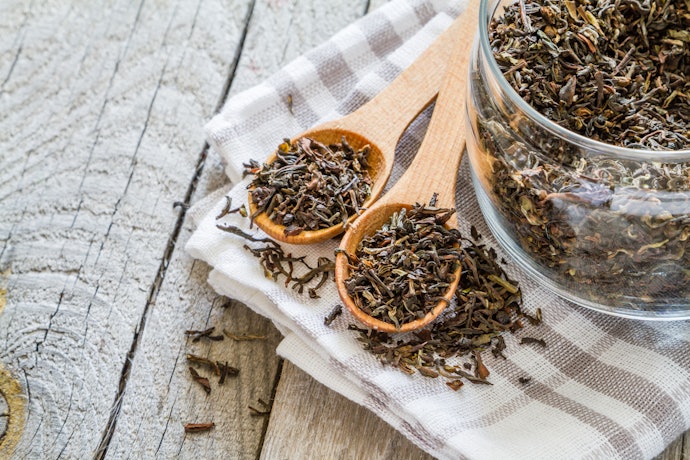 Choose Between a Tea Bag or Loose Leaf Tea