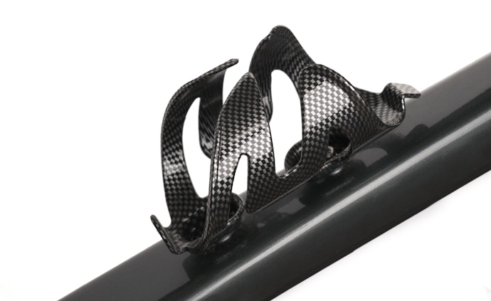 Inspect the Bottle Cage Material