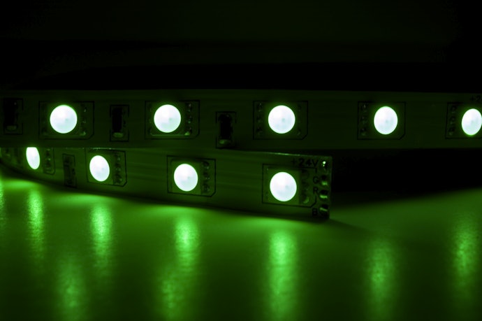 A Brightness Level of 100 Lumens Per Watt Is a Good Starting Point