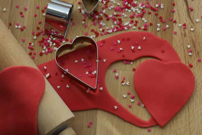 Trimmer, Embosser, and Cutter for Shaping and Cutting Fondant