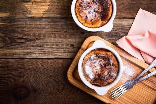 Ceramic Pans Let You Bake, Serve, and Store Your Foods in the Same Pan