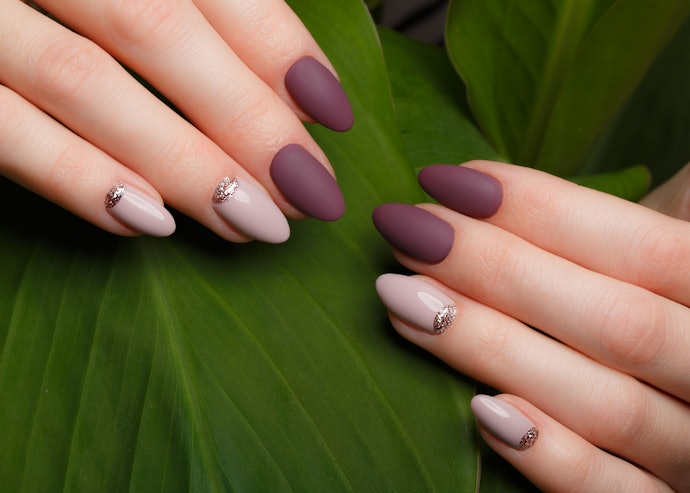 Medium Skin Tones Can Choose Deep Colors