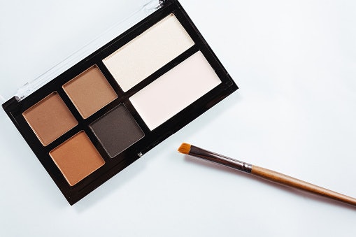 Define Your Brows With an Eyebrow Palette