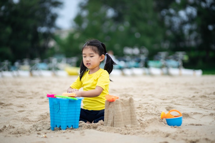 Create Tall Sandcastles With Pail Sets