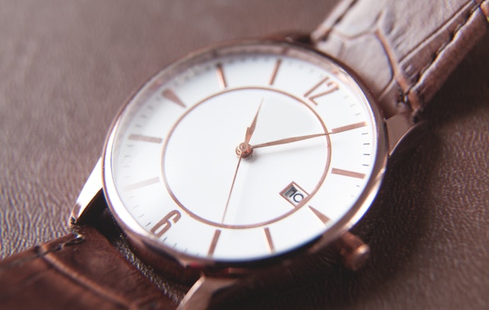 Mechanical Watches Are Meticulously Crafted and Feature a Smooth Hand Movement