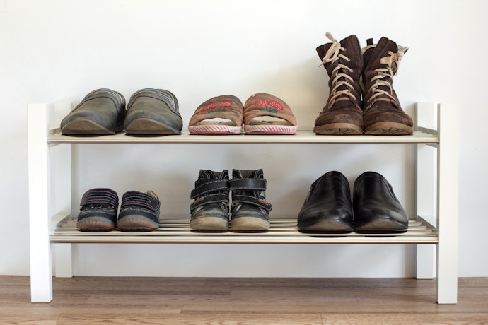 Open Shelf Rack for Your Everyday Shoes