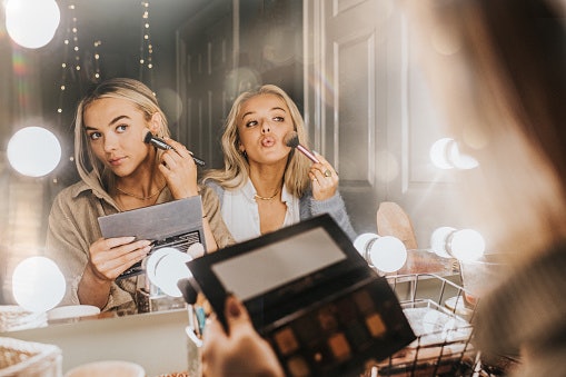 Sculpt Your Face With a Contour Palette