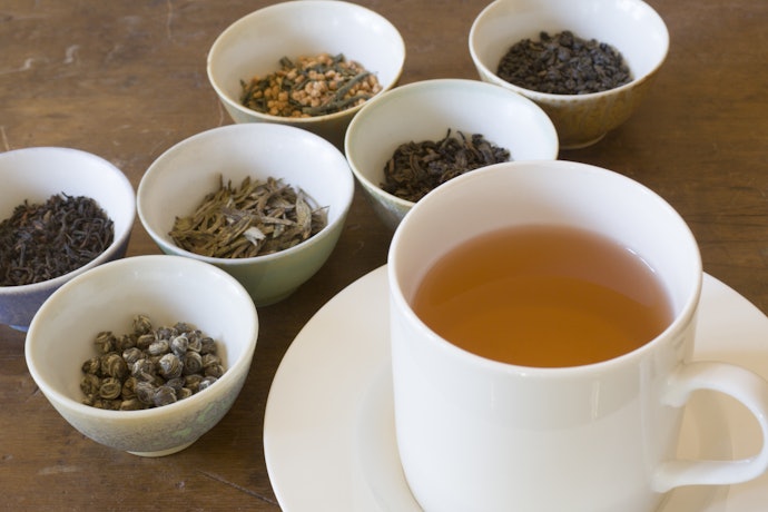 Green, Black, and Oolong Tea for Better Digestion and Those Who Like a Grassy Flavor