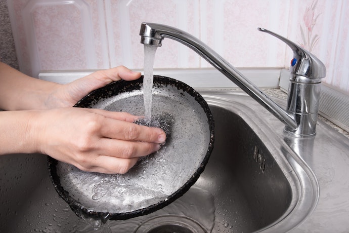 Fine Steel Wool for Smooth Surfaces With Minimal Stains