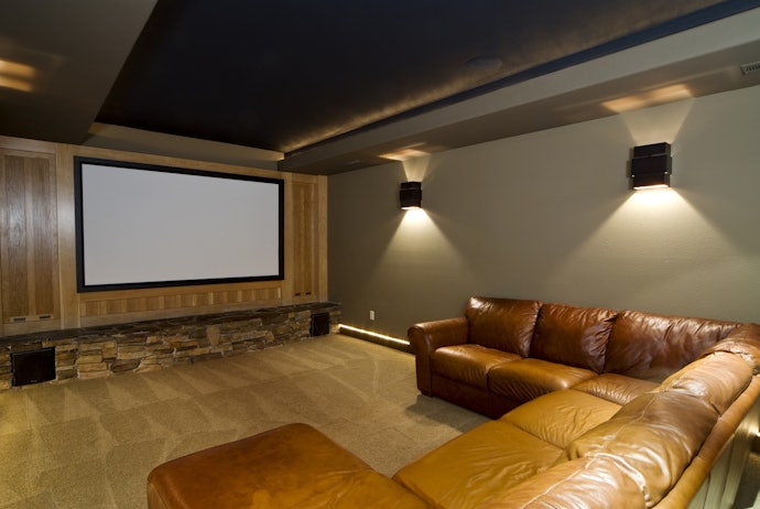 U-Shaped Sofas Complete Your Home Theatres