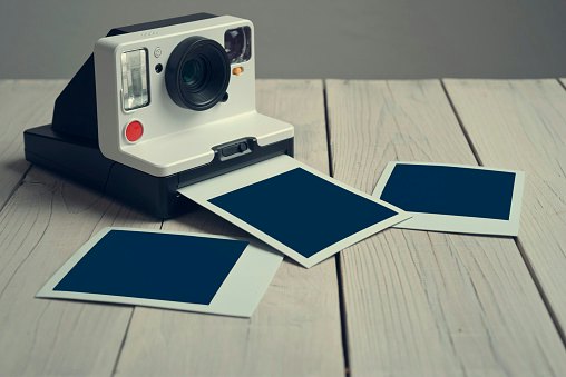 Instant Cameras for On-the-Spot Photo Printing