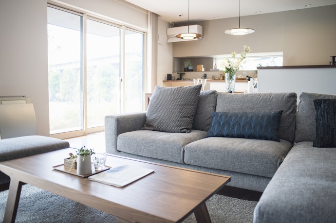 Chaise Sectional Sofas Offer More Space in Small Rooms