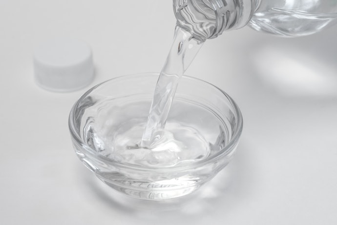 Distilled White Vinegar for Dishes and Dipping Sauces